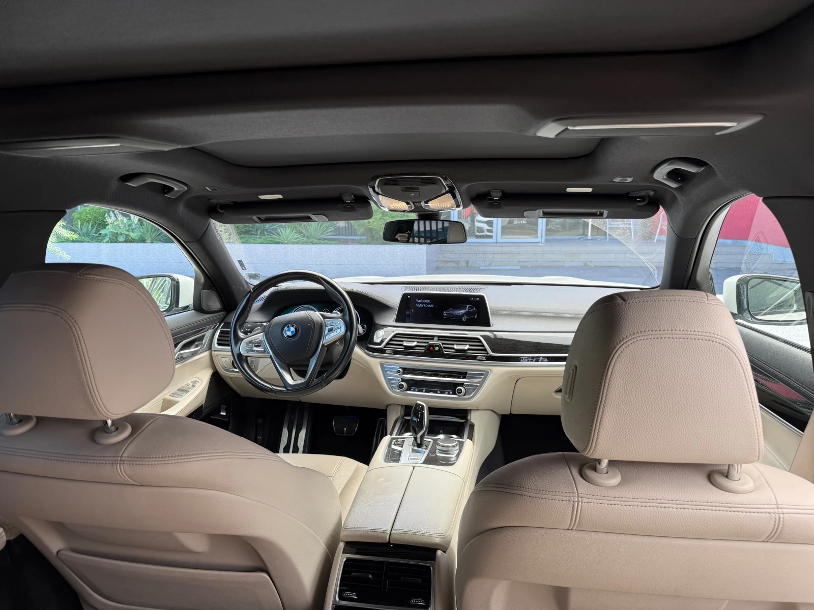 BMW 740 M пакет фейслифт, снимка 8 - Автомобили и джипове - 55185580