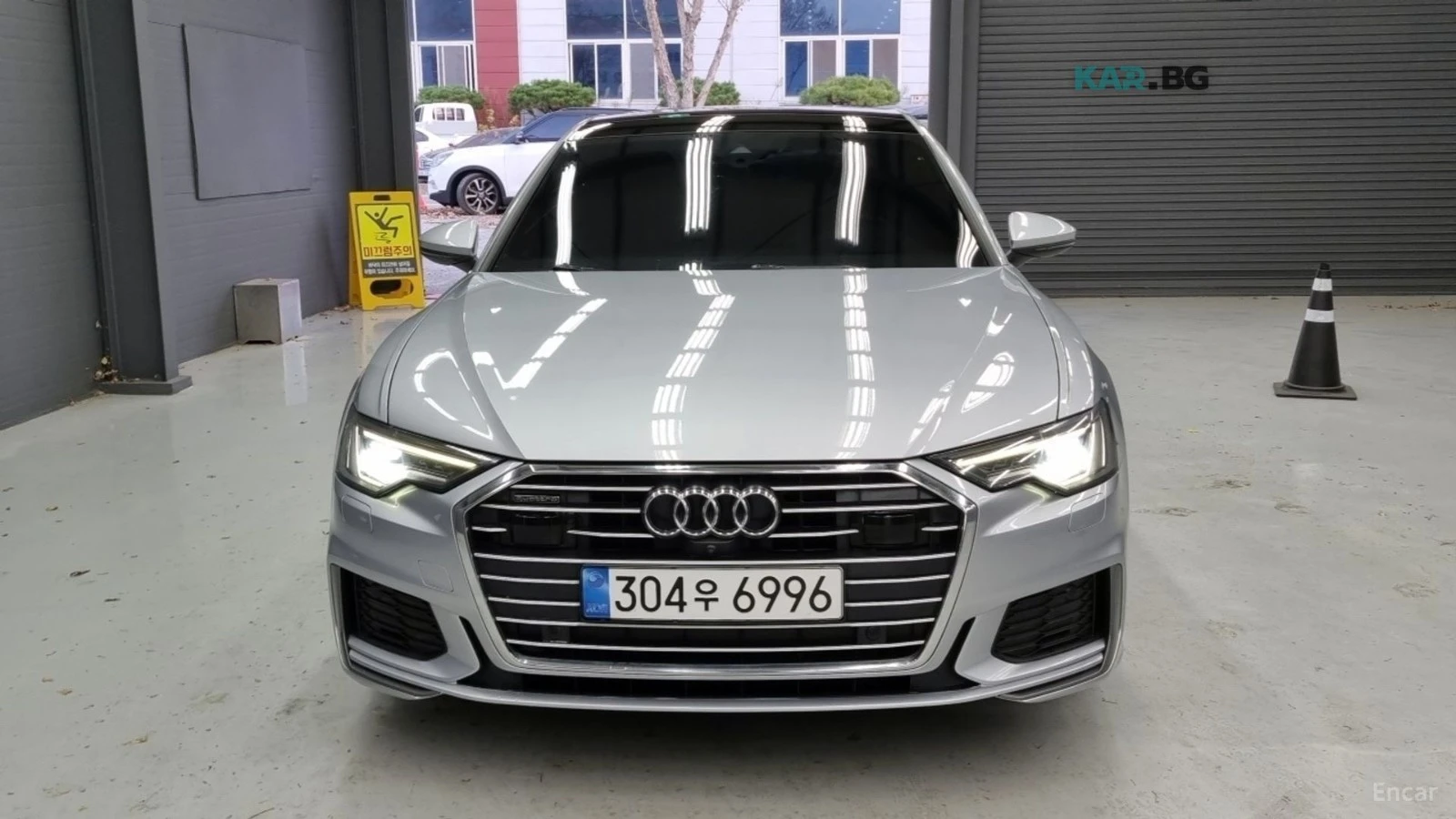 Audi A6 40d* 360 КАМЕРА* ОБДУХВАНЕ* ПАМЕТ* ПАНО, снимка 3 - Автомобили и джипове - 55393491