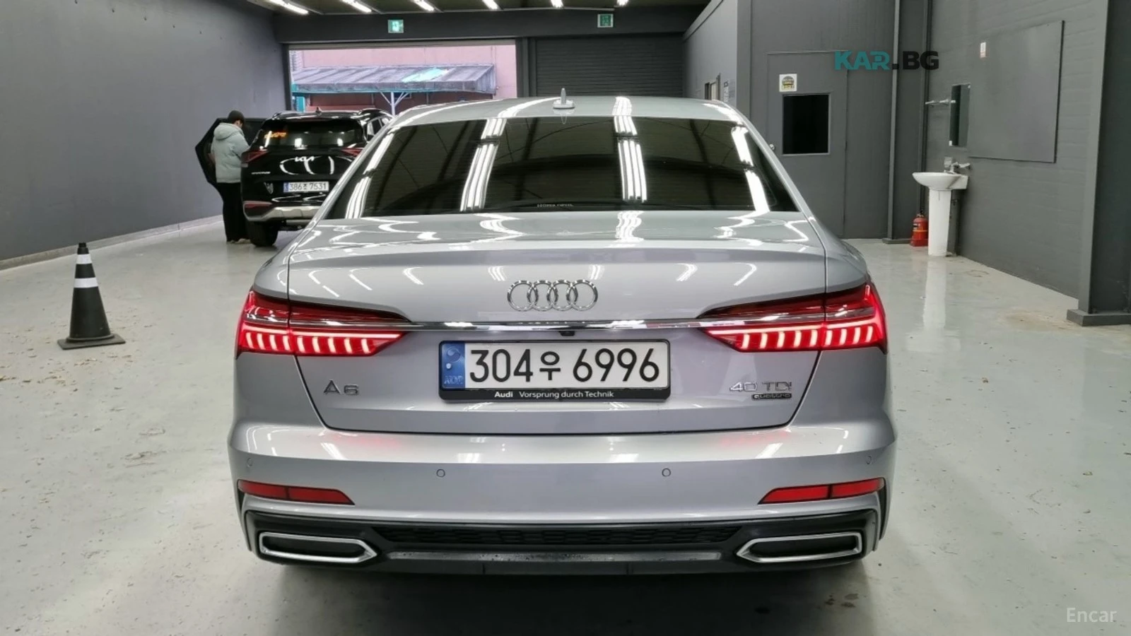 Audi A6 40d* 360 КАМЕРА* ОБДУХВАНЕ* ПАМЕТ* ПАНО, снимка 4 - Автомобили и джипове - 55393491