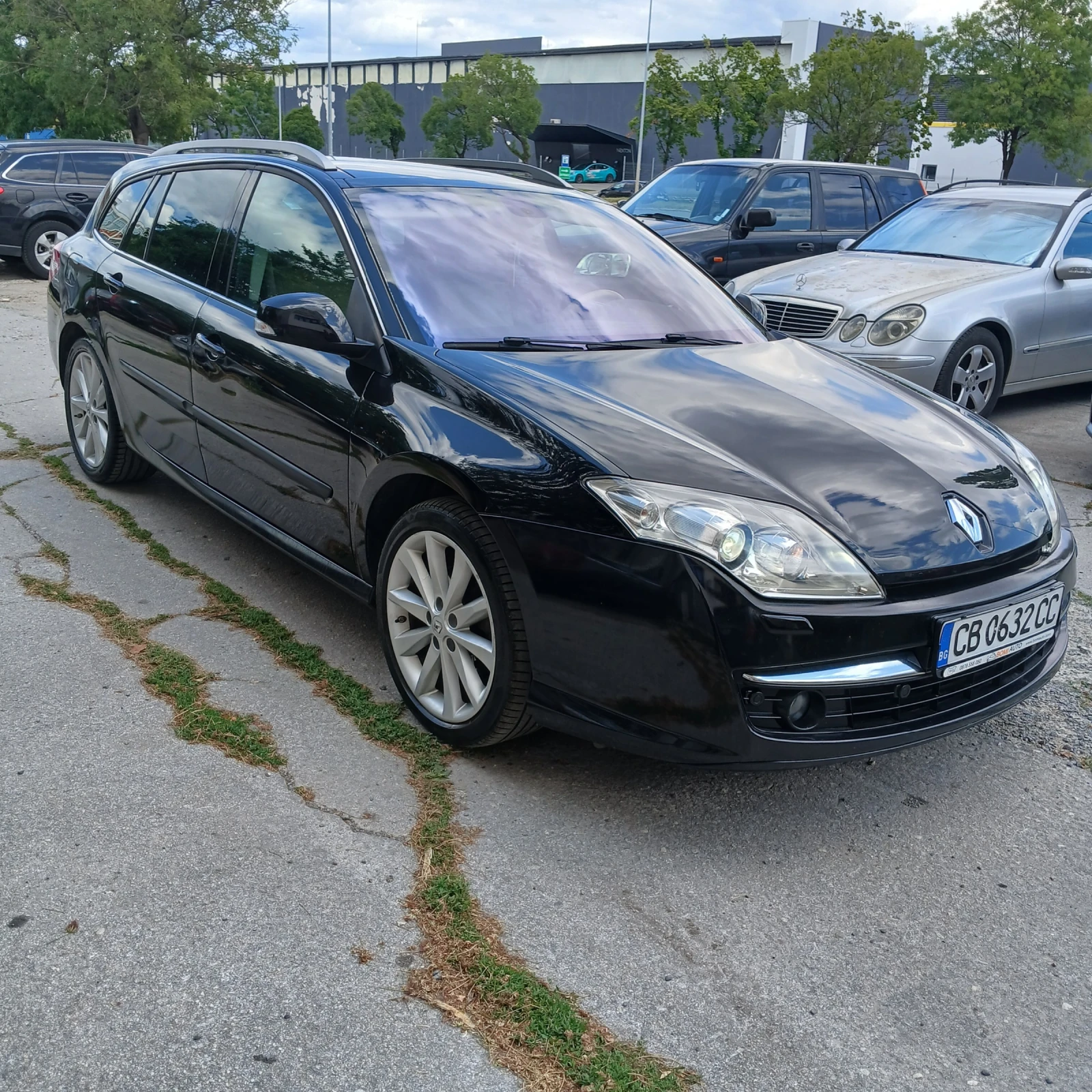 Renault Laguna АВТОМАТИК - ИНИЦИАЛЕ , снимка 9 - Автомобили и джипове - 55456539