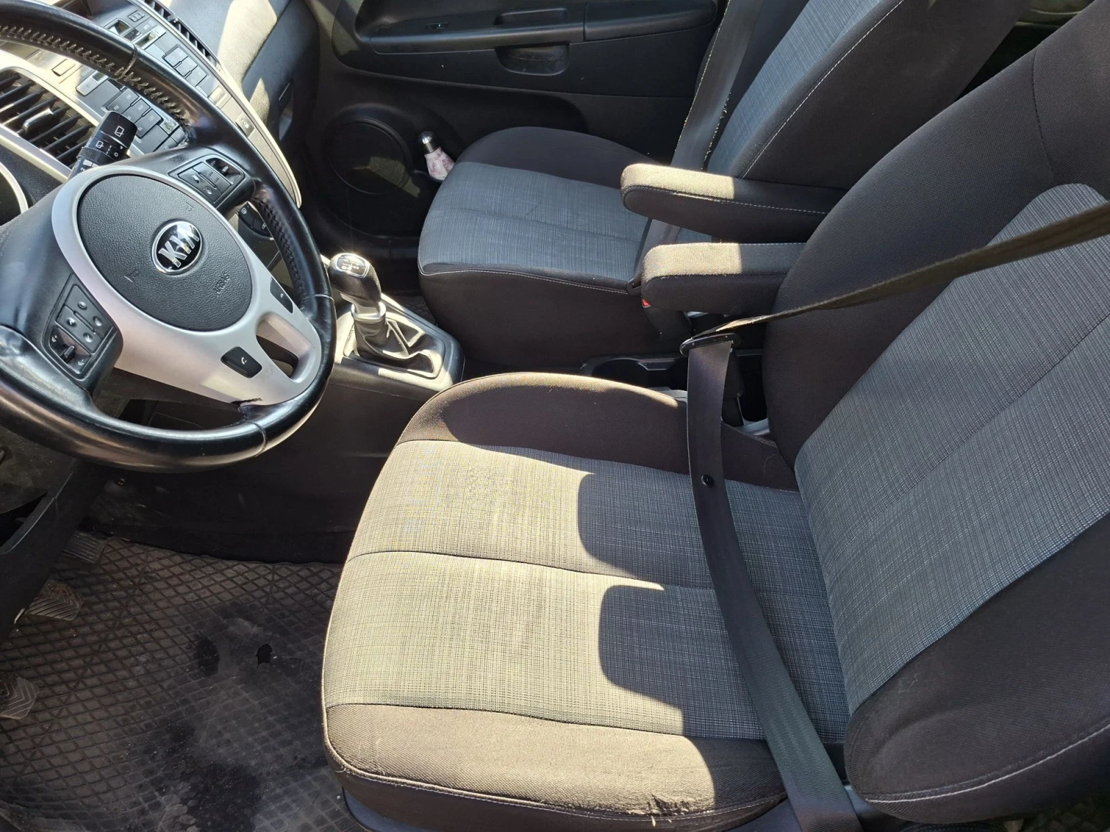 Kia Venga, снимка 7 - Автомобили и джипове - 55621476