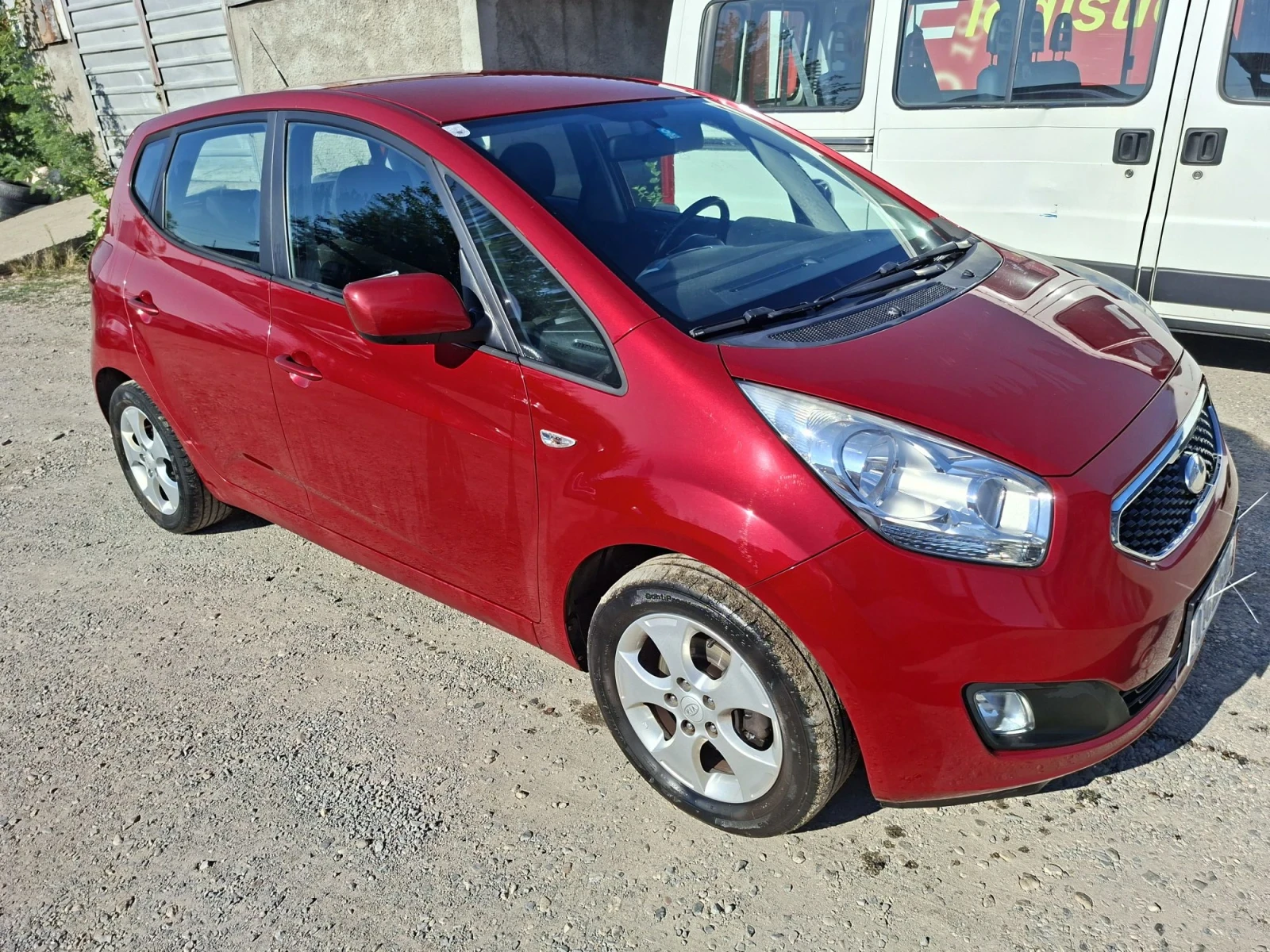 Kia Venga, снимка 6 - Автомобили и джипове - 55621476