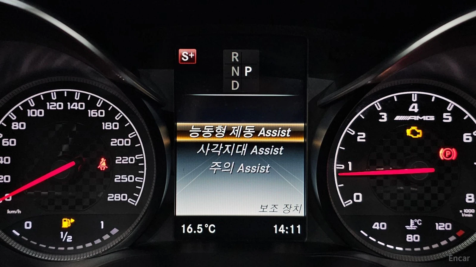 Mercedes-Benz C 43 AMG 4MATIC* BURMESTER* PANO* LANE, снимка 12 - Автомобили и джипове - 55645548