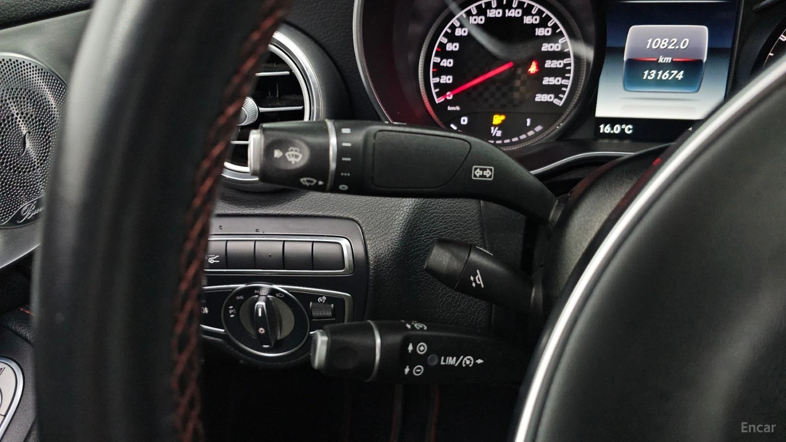 Mercedes-Benz C 43 AMG 4MATIC* BURMESTER* PANO* LANE, снимка 13 - Автомобили и джипове - 55645548