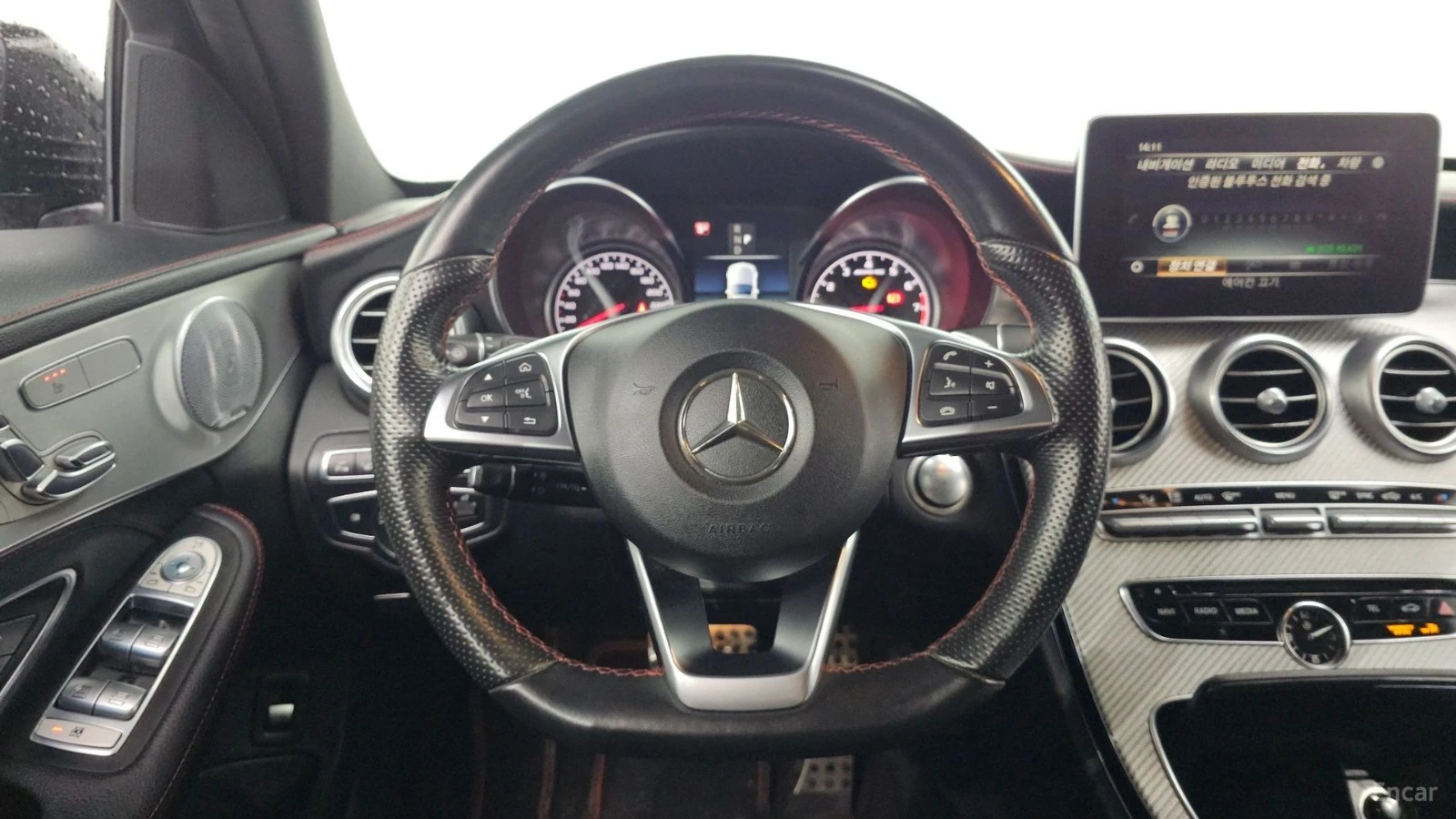 Mercedes-Benz C 43 AMG 4MATIC* BURMESTER* PANO* LANE, снимка 4 - Автомобили и джипове - 55645548