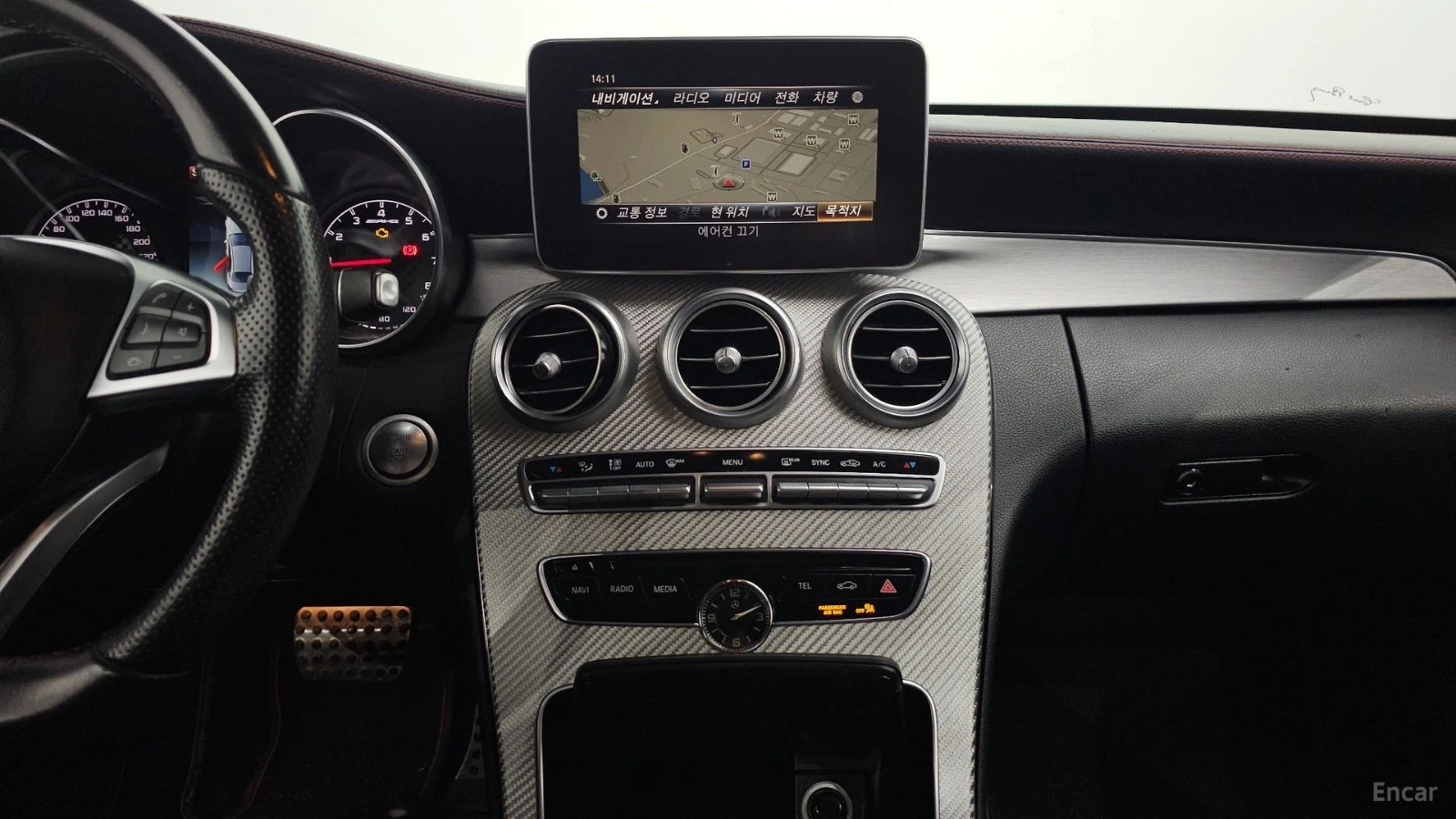 Mercedes-Benz C 43 AMG 4MATIC* BURMESTER* PANO* LANE, снимка 10 - Автомобили и джипове - 55645548