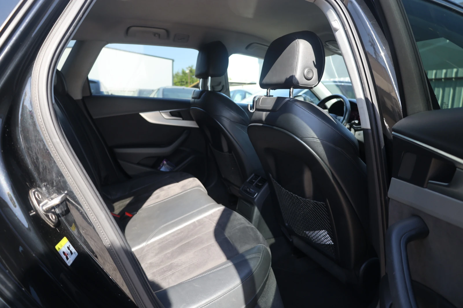 Audi A4 2.0 TDI KeyGO KAM SzH Alcantara Blind Lane #iCarbg