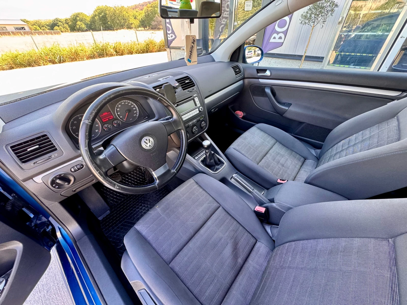 VW Golf 1.4 MPI 16V, снимка 5 - Автомобили и джипове - 56227772
