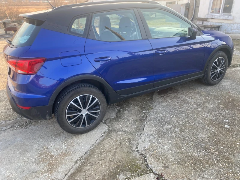 Seat Arona 1.6 ДИЗЕЛ 37000 км, снимка 2 - Автомобили и джипове - 48481497