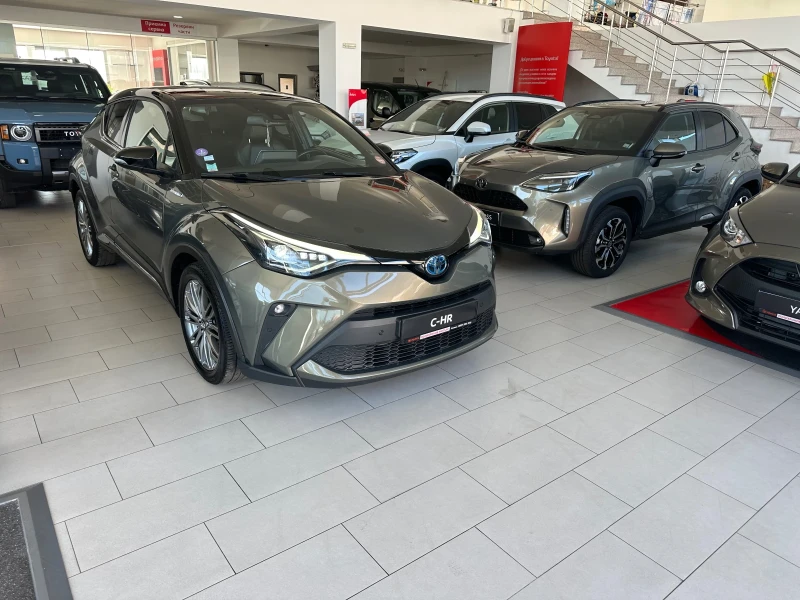 Toyota C-HR, снимка 6 - Автомобили и джипове - 48991152