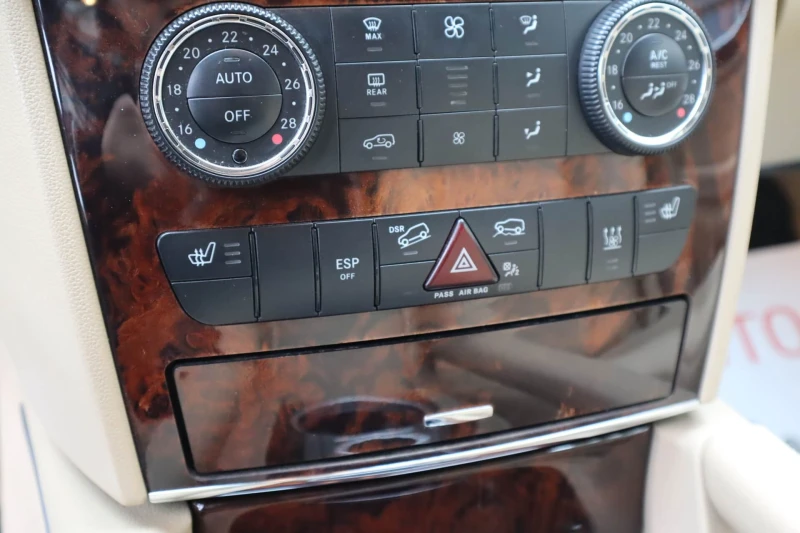 Mercedes-Benz ML 280 4Matic/Подгрев/Печка/DSR/PTS/Thermatic, снимка 11 - Автомобили и джипове - 52989127