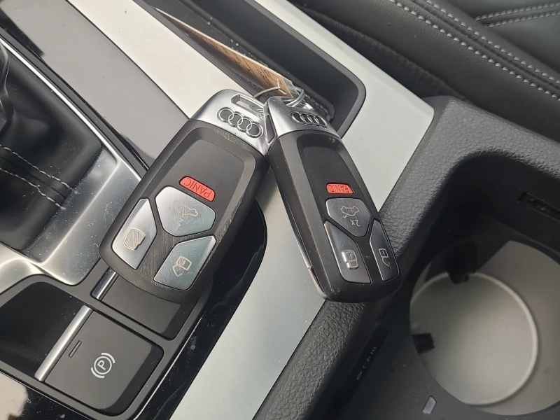 Audi Q5 * TECHNIK * CARFAX * ЦЕНА ДО БЪЛГАРИЯ, снимка 11 - Автомобили и джипове - 53035000