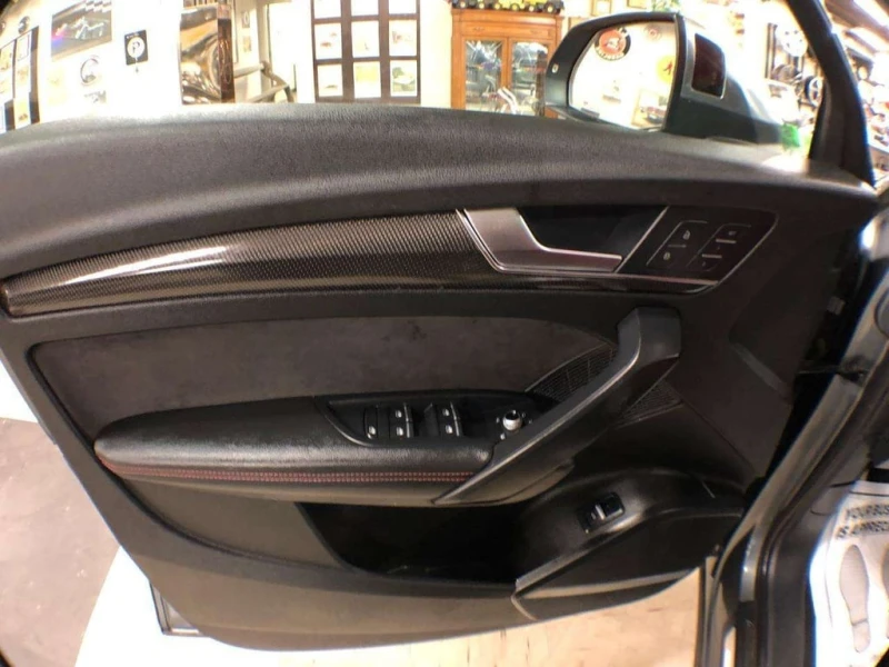 Audi SQ5 * quattro Prestige * CARFAX * ЦЕНА ДО БГ, снимка 16 - Автомобили и джипове - 53384100