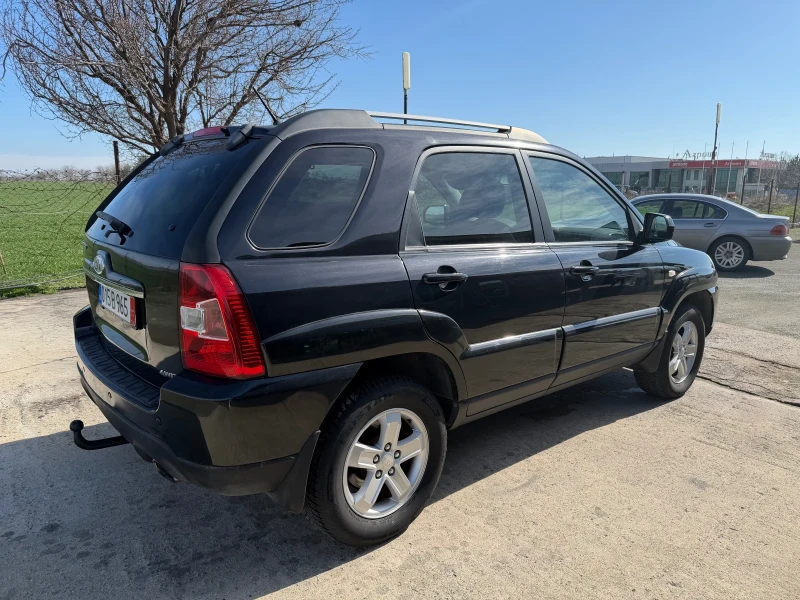 Kia Sportage 2.0i 4x4, снимка 6 - Автомобили и джипове - 53600267