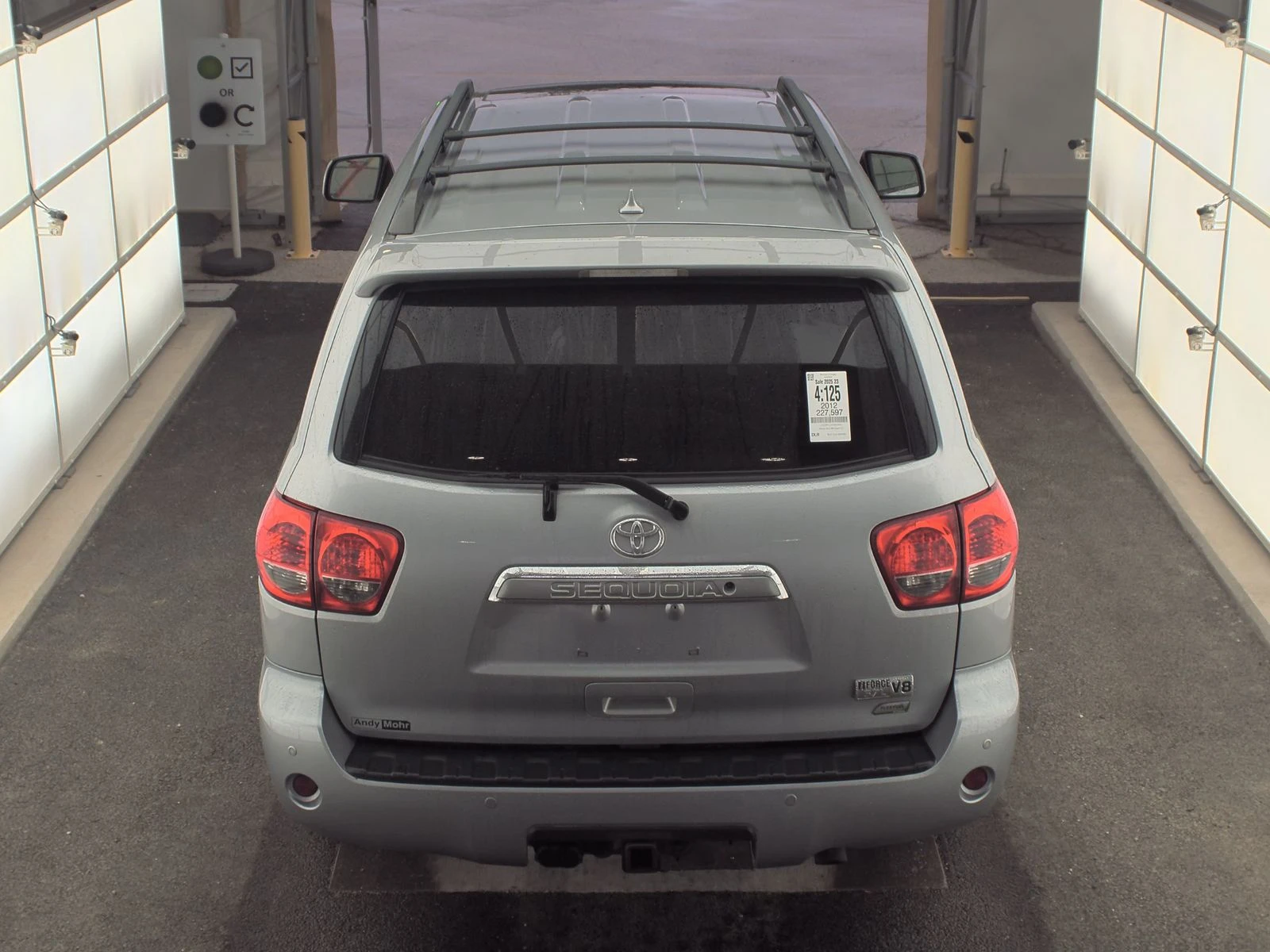Toyota Sequoia PLATINUM* 5.7 V8* JBL* ПЕРФЕКТЕН ЗА ГАЗ - изображение 4
