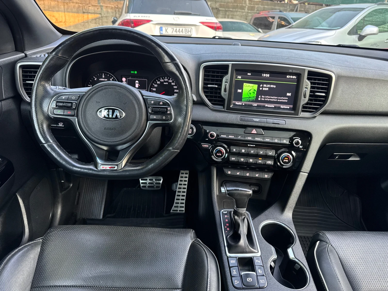 Kia Sportage 2.0CRDI* GT LINE* AWD* FULL - изображение 6