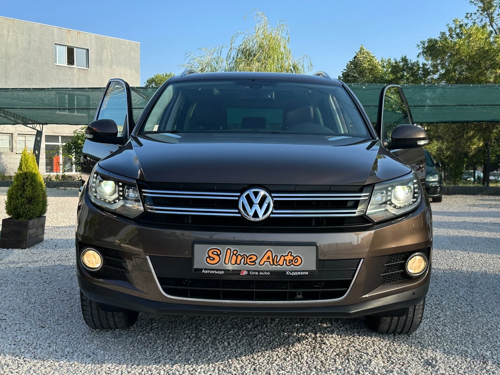 VW Tiguan Sport&Style* 4motion* Xenon* Панорама* Камера*  - изображение 3