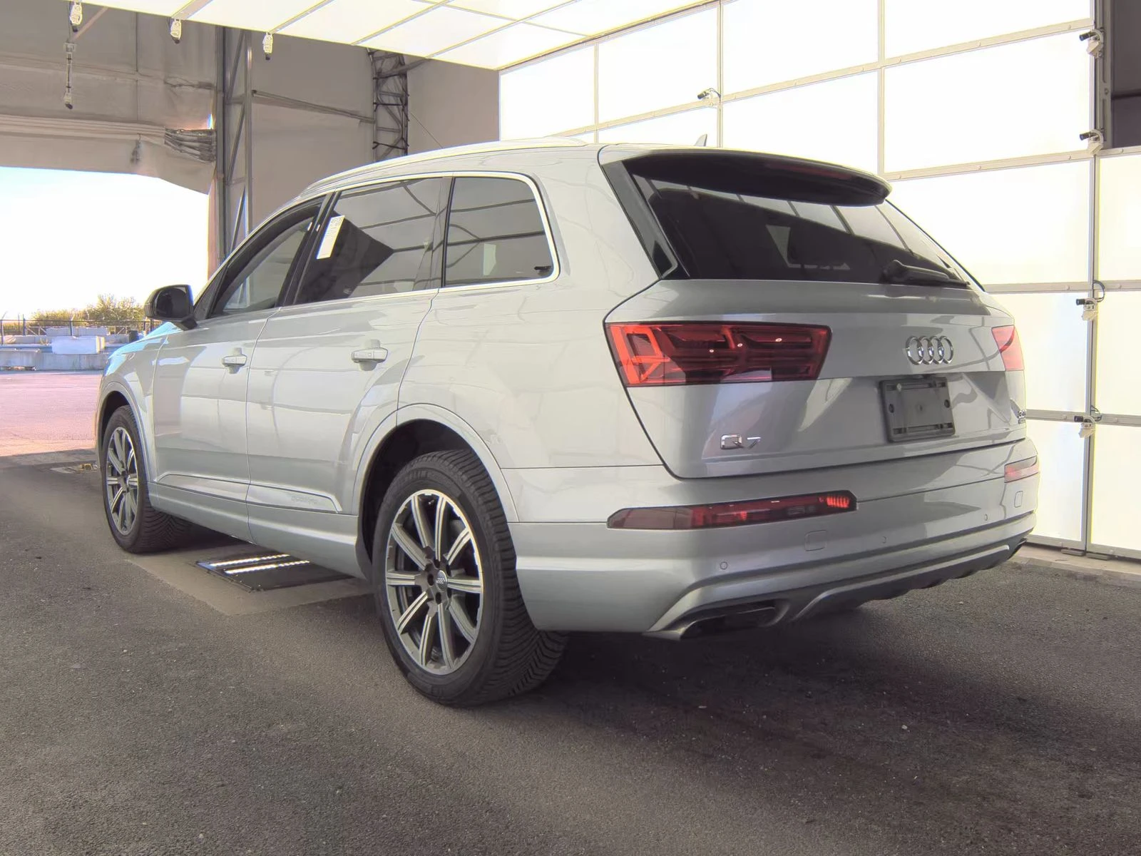Audi Q7 PREMIUM PLUS* QUATTRO* 6+ 1 - изображение 6