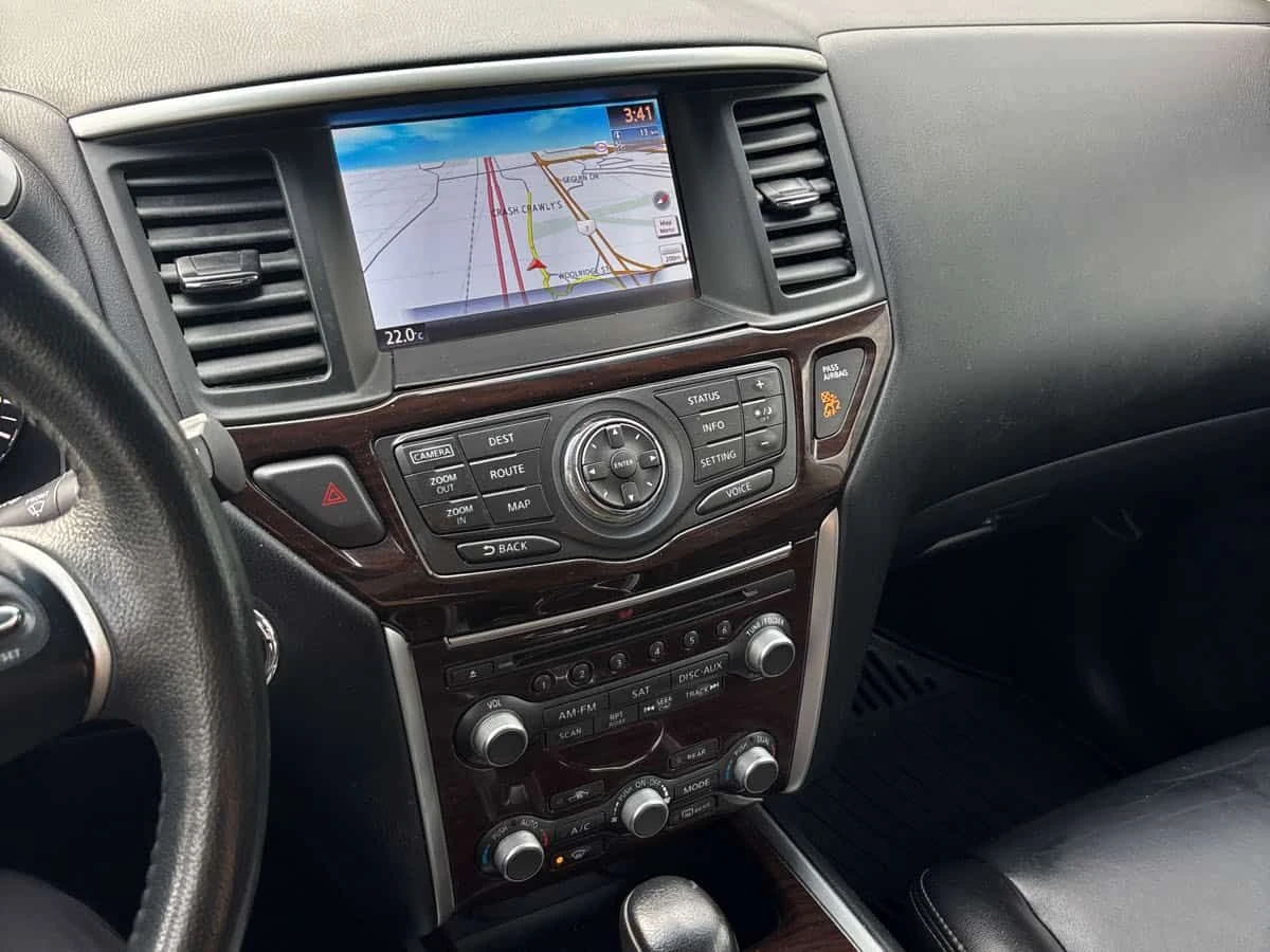 Nissan Pathfinder * 4WD 4dr * ПАНО* ПОДГРЕВ* KEYLESS* , снимка 9 - Автомобили и джипове - 53968269