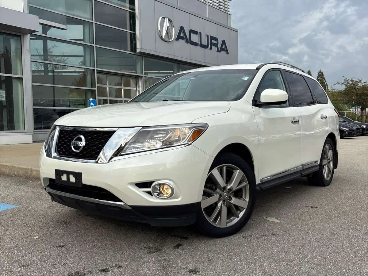 Nissan Pathfinder * 4WD 4dr * ПАНО* ПОДГРЕВ* KEYLESS* 