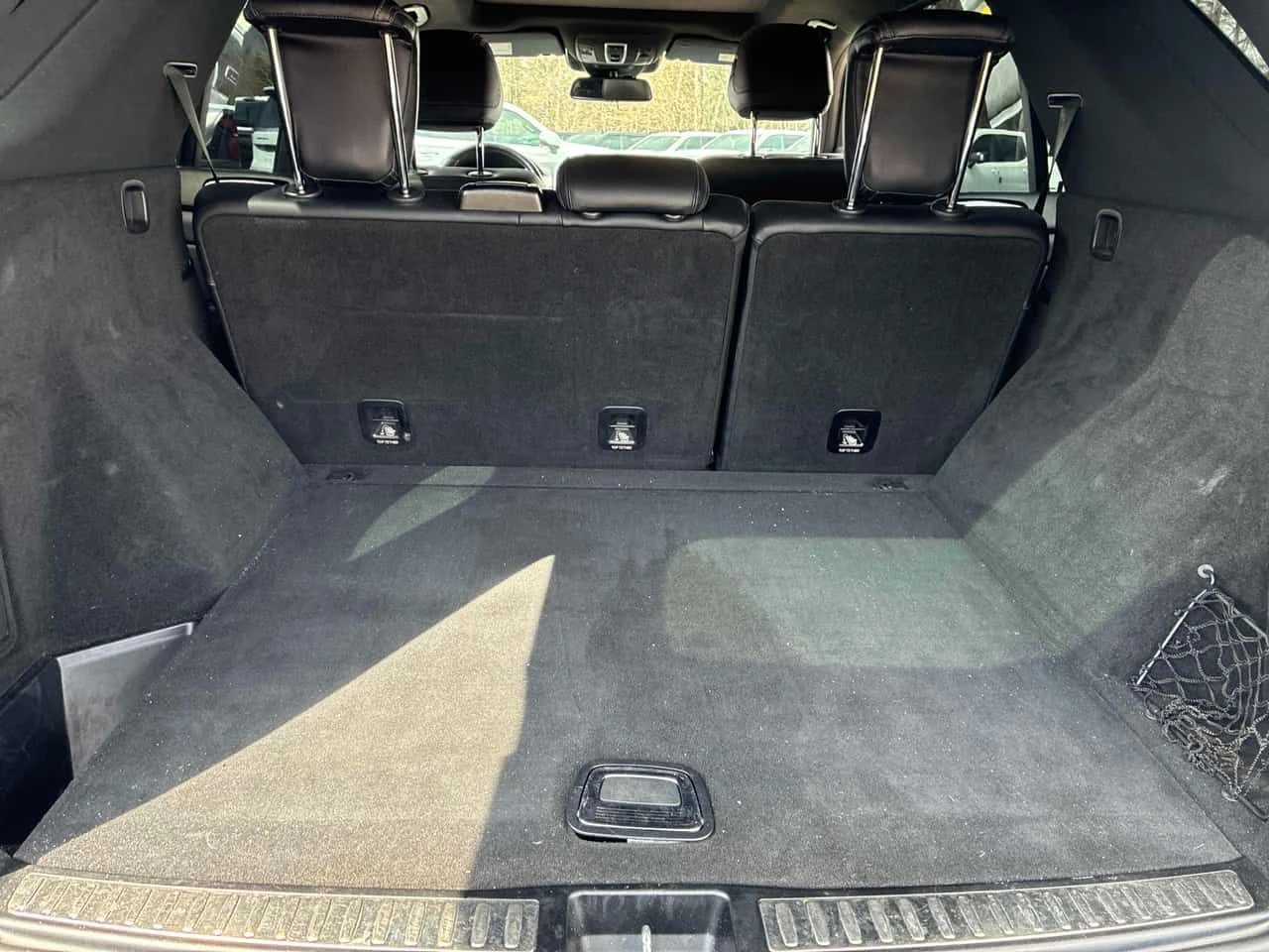 Mercedes-Benz GLE * 350d * ПАНОРАМА * ОТ ПРЕДСТАВИТЕЛСТВО, снимка 14 - Автомобили и джипове - 54207368