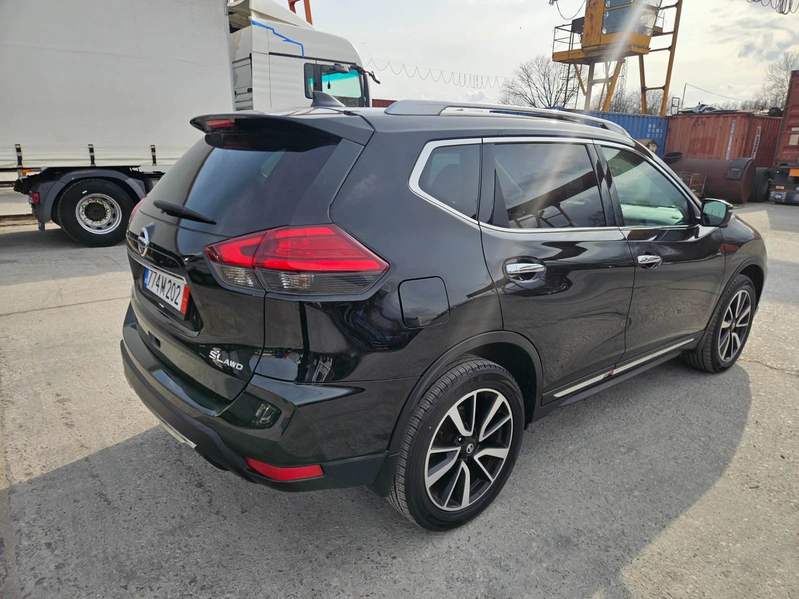 Nissan Rogue 2.5 4x4, снимка 5 - Автомобили и джипове - 54332209