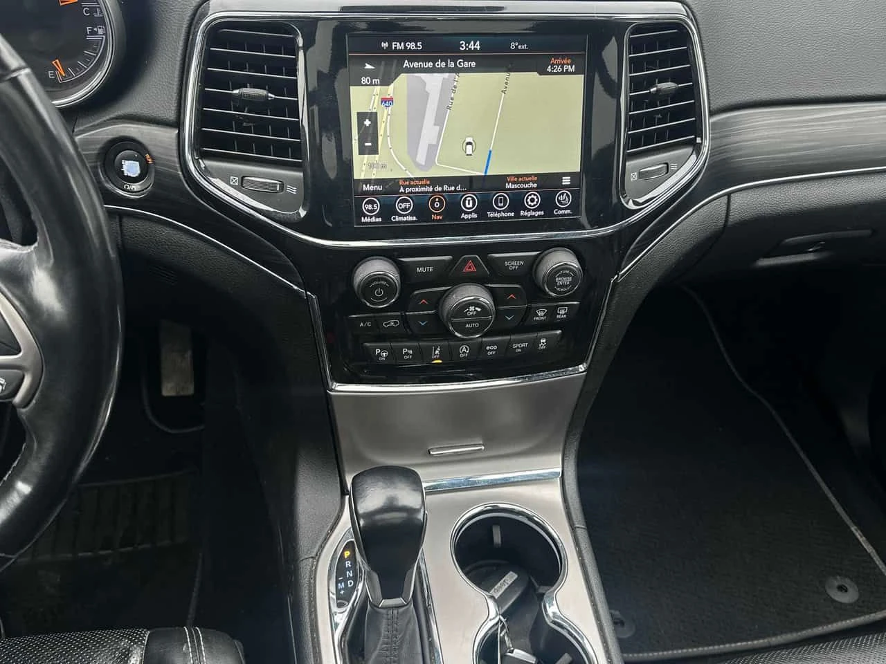 Jeep Grand cherokee * 80th Anniversary Edition * CARFAX * KEYLESS , снимка 9 - Автомобили и джипове - 54446235