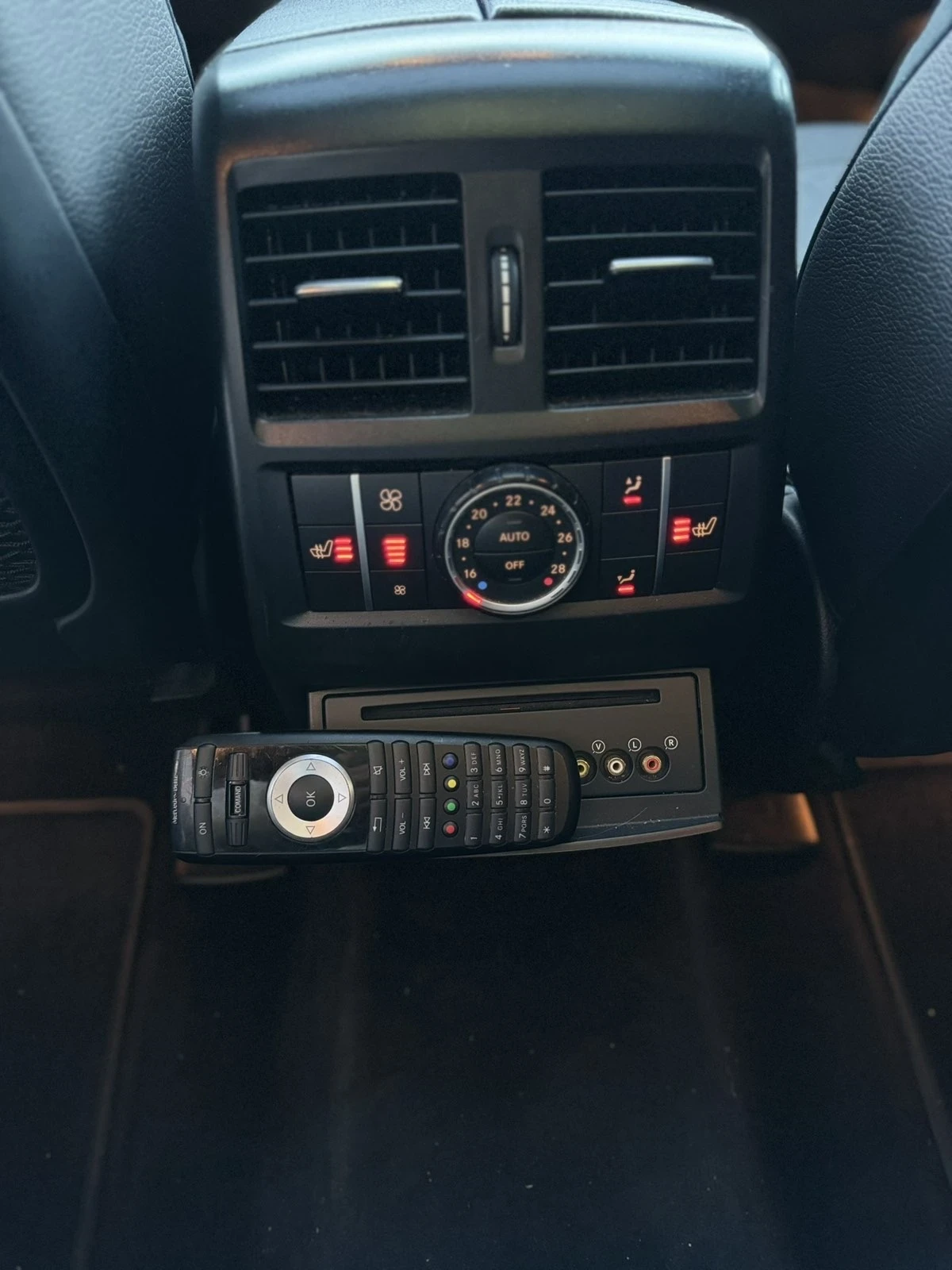 Mercedes-Benz GL 550     Mercedes-Benz GL 550 4MATIC, снимка 5 - Автомобили и джипове - 54496141