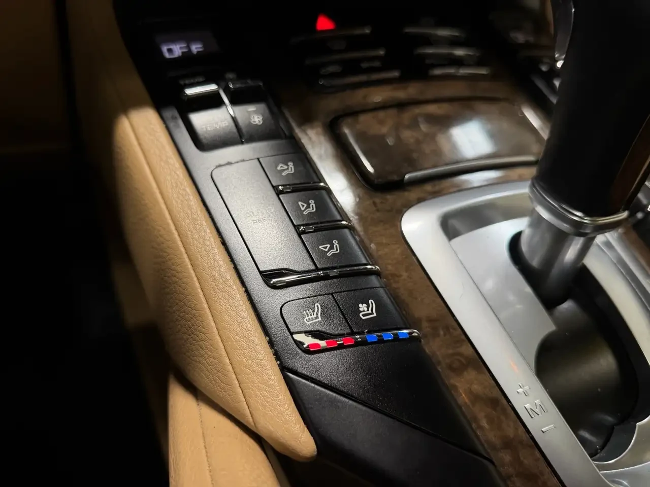 Porsche Cayenne AWD * TOP* , снимка 16 - Автомобили и джипове - 54502049