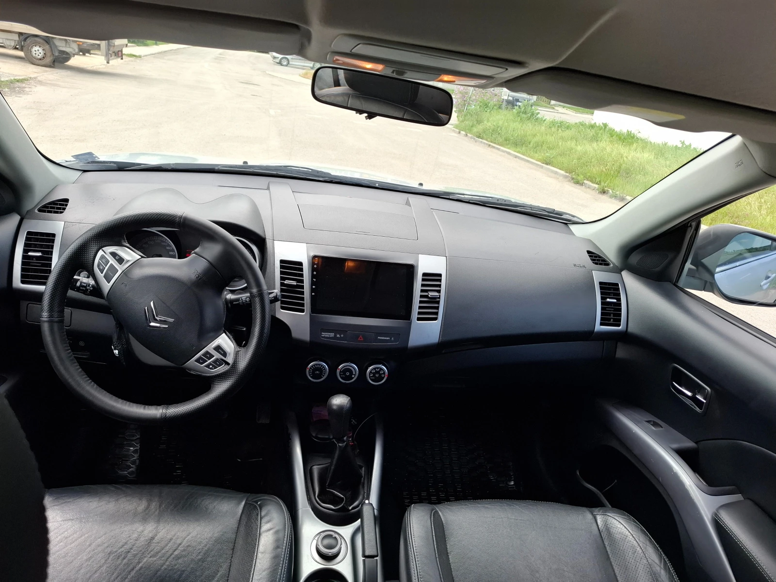 Citroen C-Crosser 2.4 16V MIVEC, снимка 10 - Автомобили и джипове - 54650749