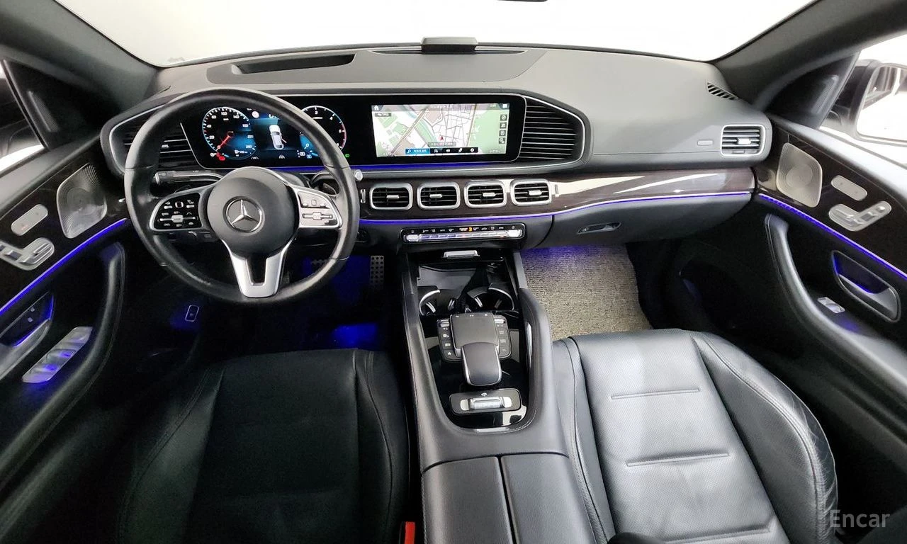 Mercedes-Benz GLE 400 d* 4MATIC* BURMESTER* ПОДГРЕВ* ОБДУХВАНЕ* НАВИГАЦИ, снимка 3 - Автомобили и джипове - 54775448