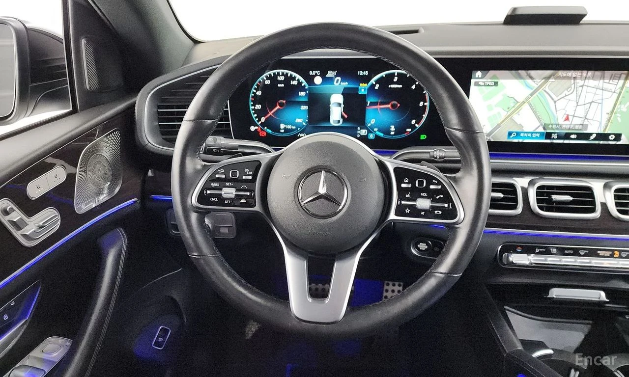 Mercedes-Benz GLE 400 d* 4MATIC* BURMESTER* ПОДГРЕВ* ОБДУХВАНЕ* НАВИГАЦИ, снимка 4 - Автомобили и джипове - 54775448