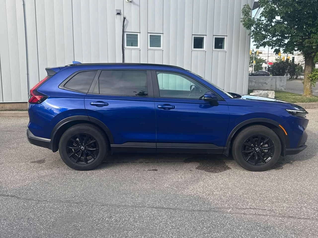 Honda Cr-v * Sport * CARFAX * БЕЗ ПЪРВОНАЧАЛНА ВНОСКА, снимка 3 - Автомобили и джипове - 54993195
