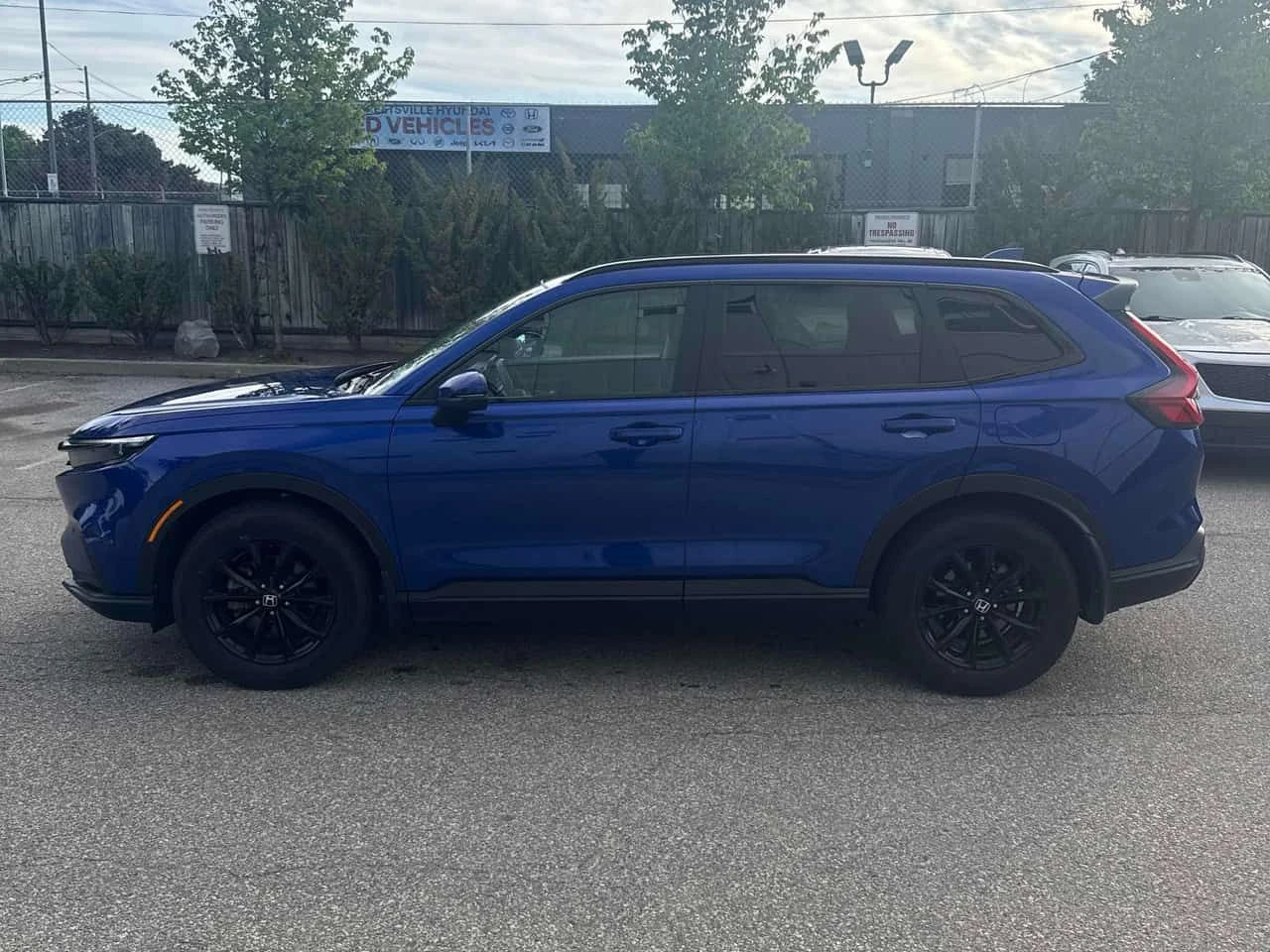 Honda Cr-v * Sport * CARFAX * БЕЗ ПЪРВОНАЧАЛНА ВНОСКА, снимка 2 - Автомобили и джипове - 54993195