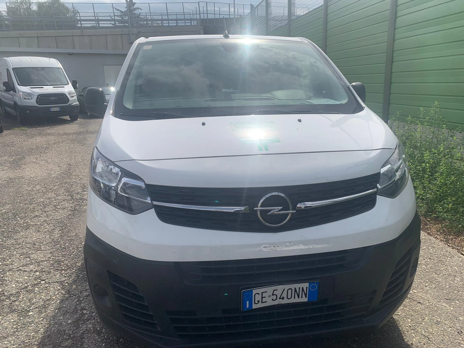 Opel Vivaro ХЛАДИЛЕН -5`* АВТОМАТИК* ОБСЛУЖЕН* 2021г. EURO 6D - изображение 2