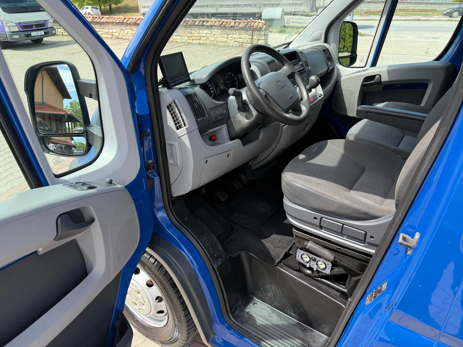 Peugeot Boxer 3.0 - изображение 8