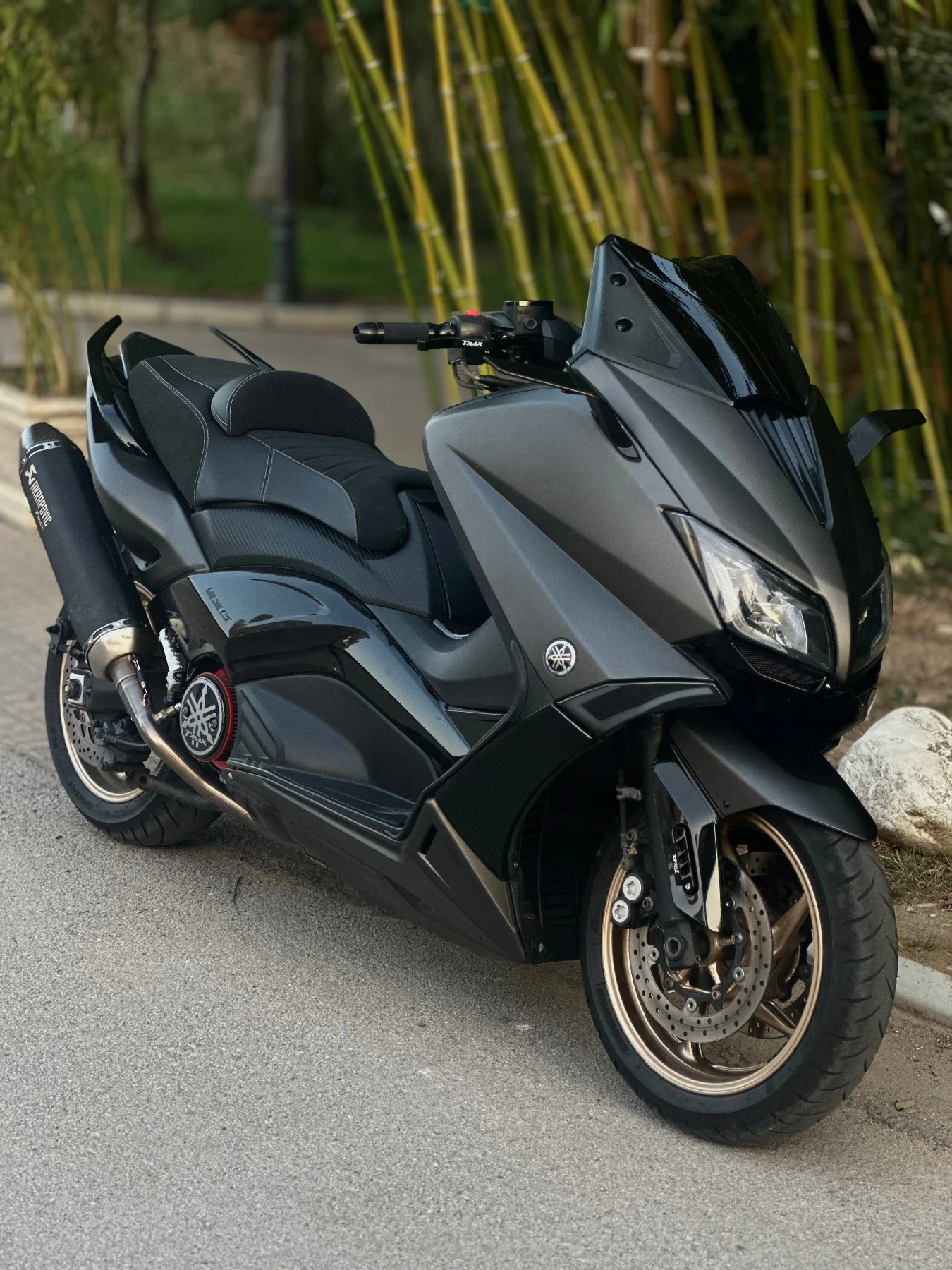 Yamaha T-max 530, снимка 4 - Мотоциклети и мототехника - 55643245