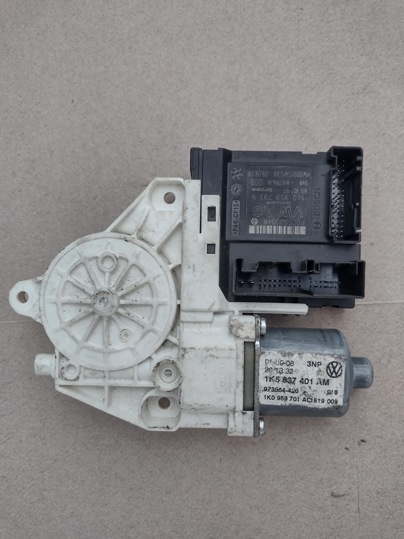 1K5837401AM �������  �������������� �� ������ ���� ����� Volkswagen    1K0959793N | Mobile.bg � ����������� 4