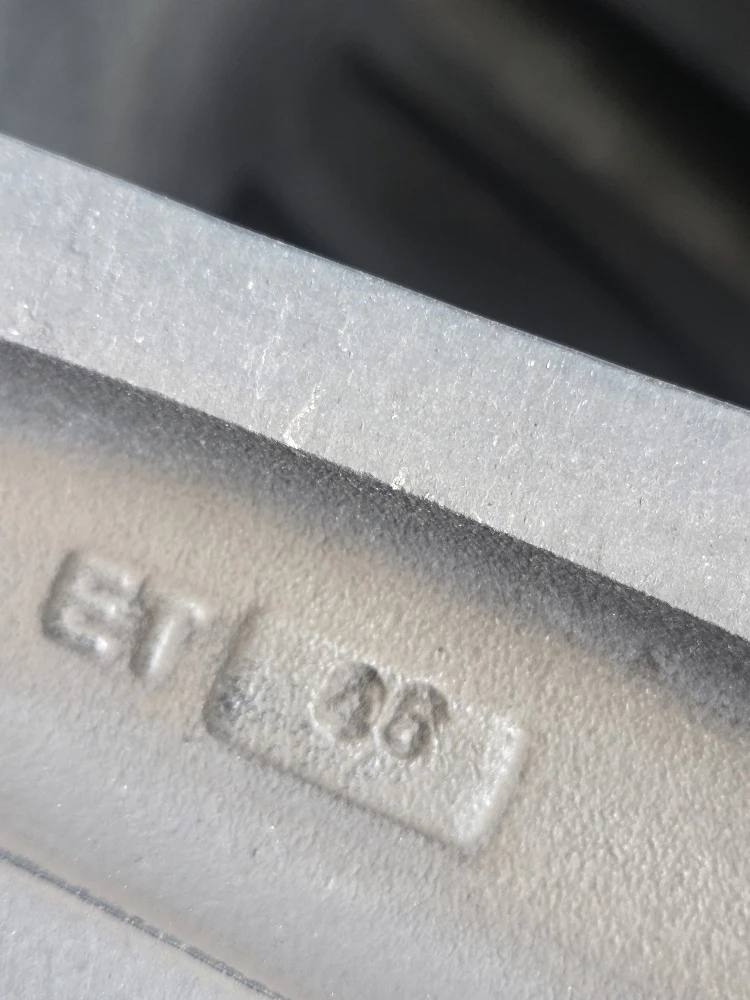    295/35R21 | Mobile.bg   5