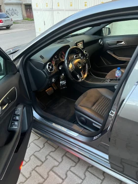 Mercedes-Benz A 200 A651 2.0, снимка 11