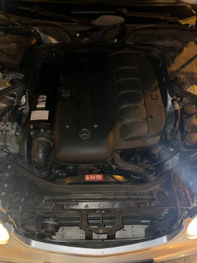 Mercedes-Benz E 280, снимка 12