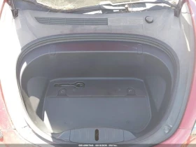 Tesla Model 3 LONG RANGE/MID RANGE/STANDARD RANGE/STANDARD RANGE, снимка 3