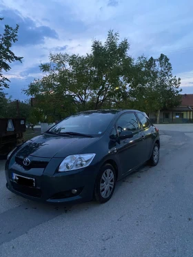 Toyota Auris, снимка 1