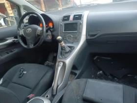 Toyota Auris 2.0 D4D, снимка 11