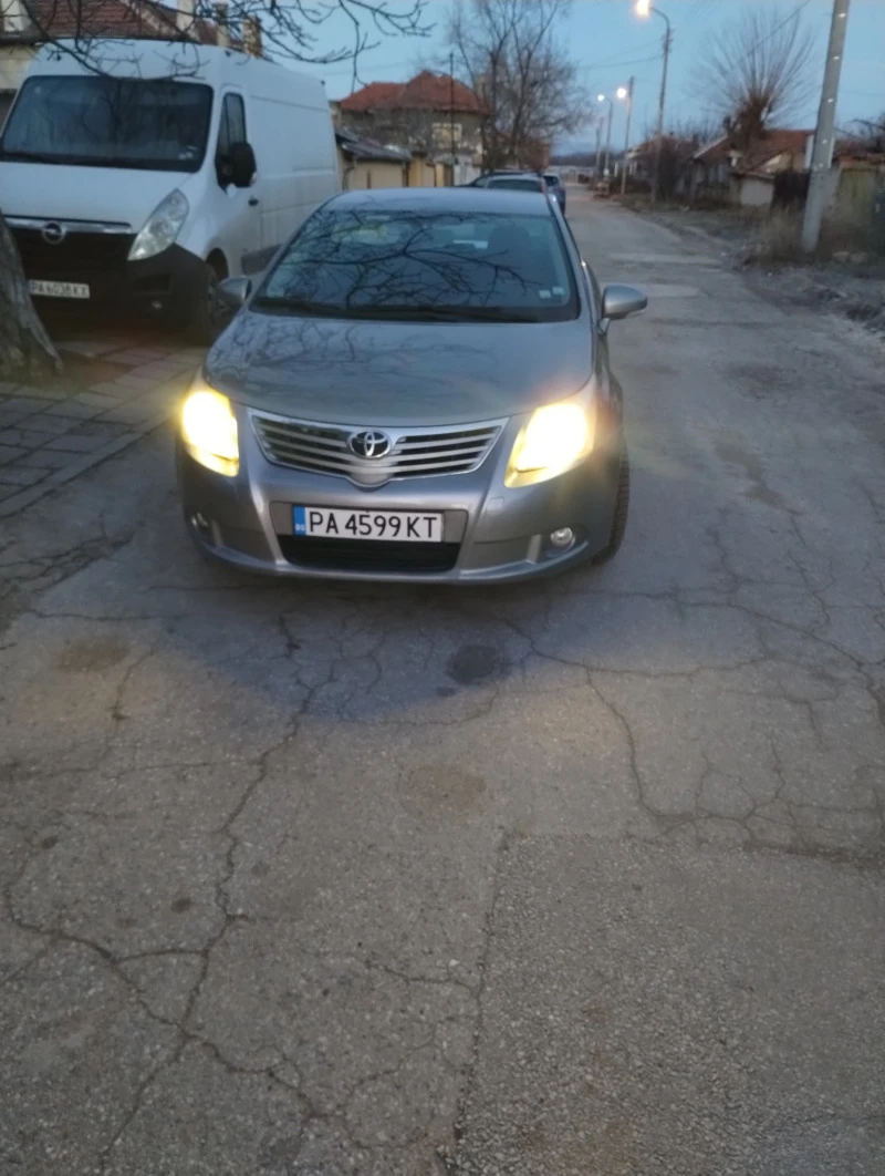 Toyota Avensis, снимка 4 - Автомобили и джипове - 45132181