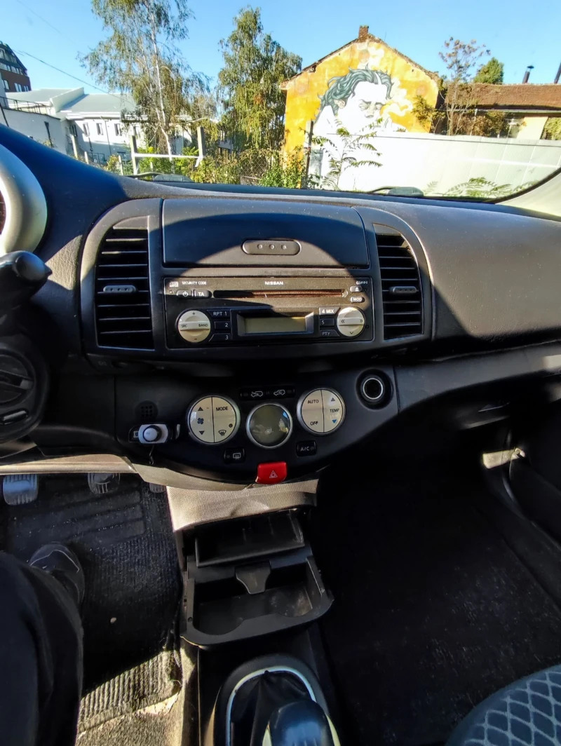 Nissan Micra, снимка 15 - Автомобили и джипове - 47691899