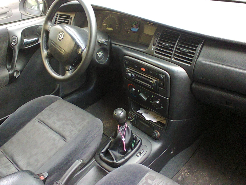 Opel Vectra 2.0 TD-82-коня* KLIMATIK* , снимка 12 - Автомобили и джипове - 48018619