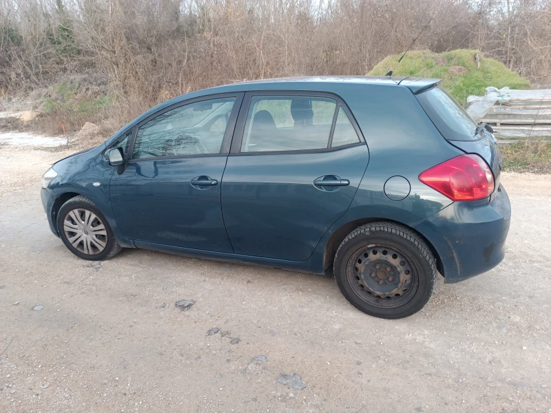 Toyota Auris 2.0 D4D, снимка 5 - Автомобили и джипове - 48421724