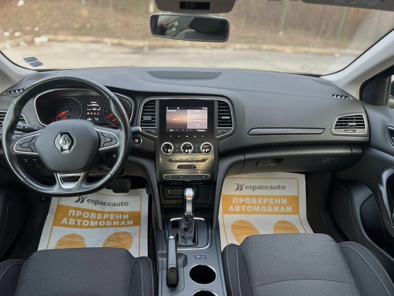 Renault Megane Sedan 1.3 TCe / 140 к.с. / EDC, снимка 11 - Автомобили и джипове - 49104289