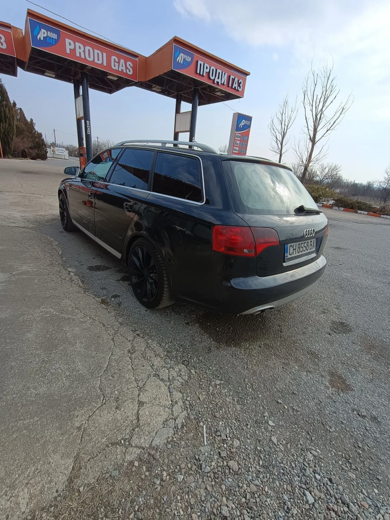 Audi A4 2.0TDI, снимка 9 - Автомобили и джипове - 49341410